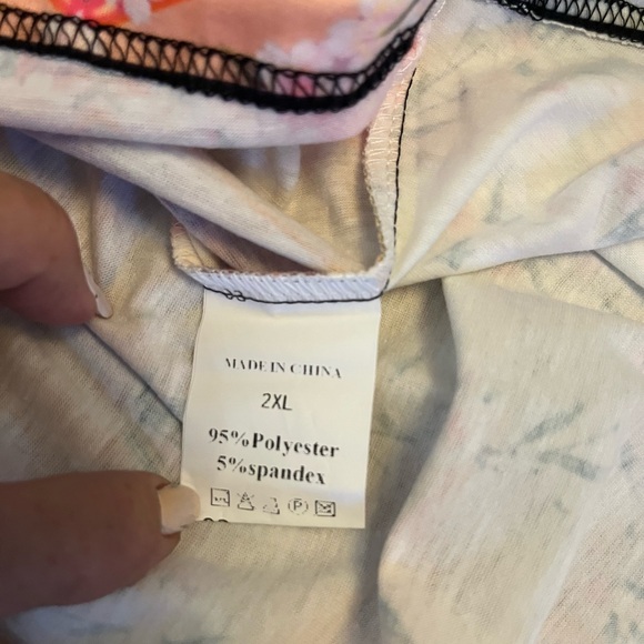 NWOT Japanese Cherry Blossom Long Sleeve Tunic SZ 2X - Picture 11 of 11